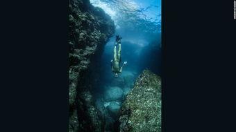 潜入深海 在线观看